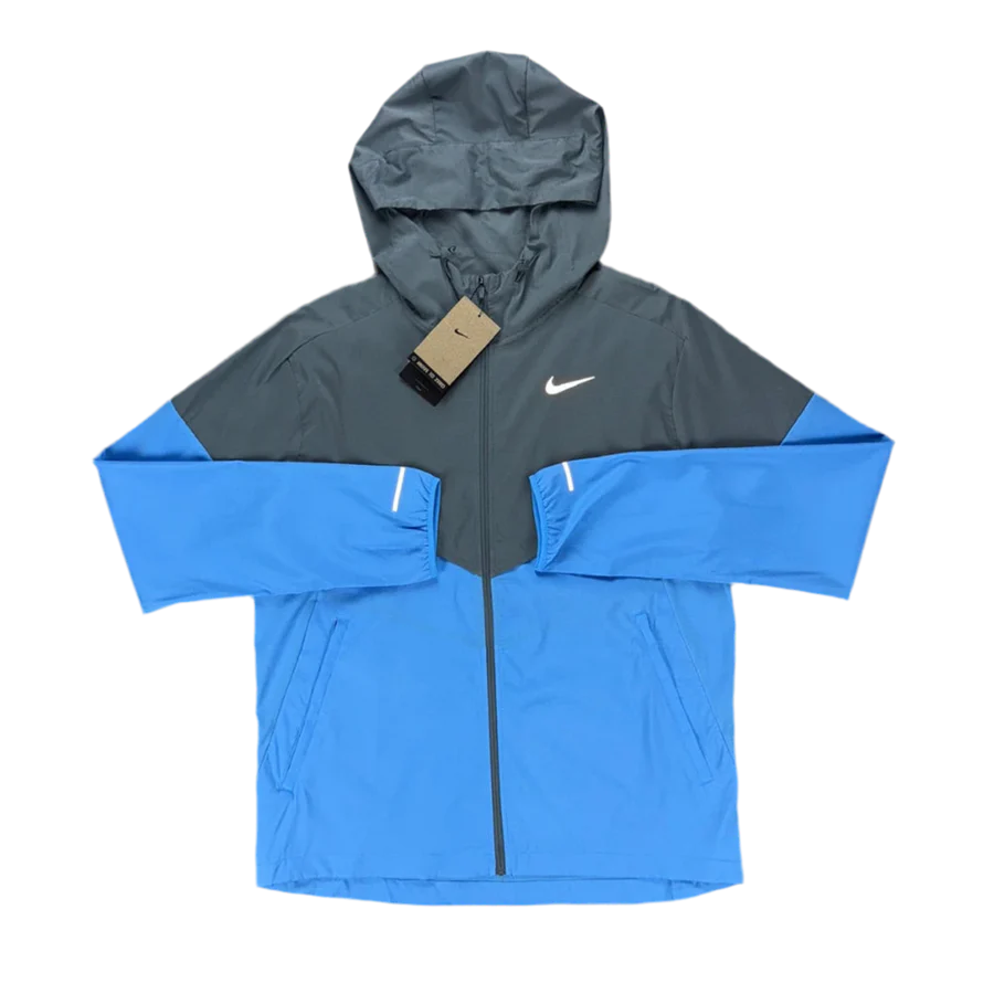 NIKE - UNIVERSITY BLUE UV JACKET