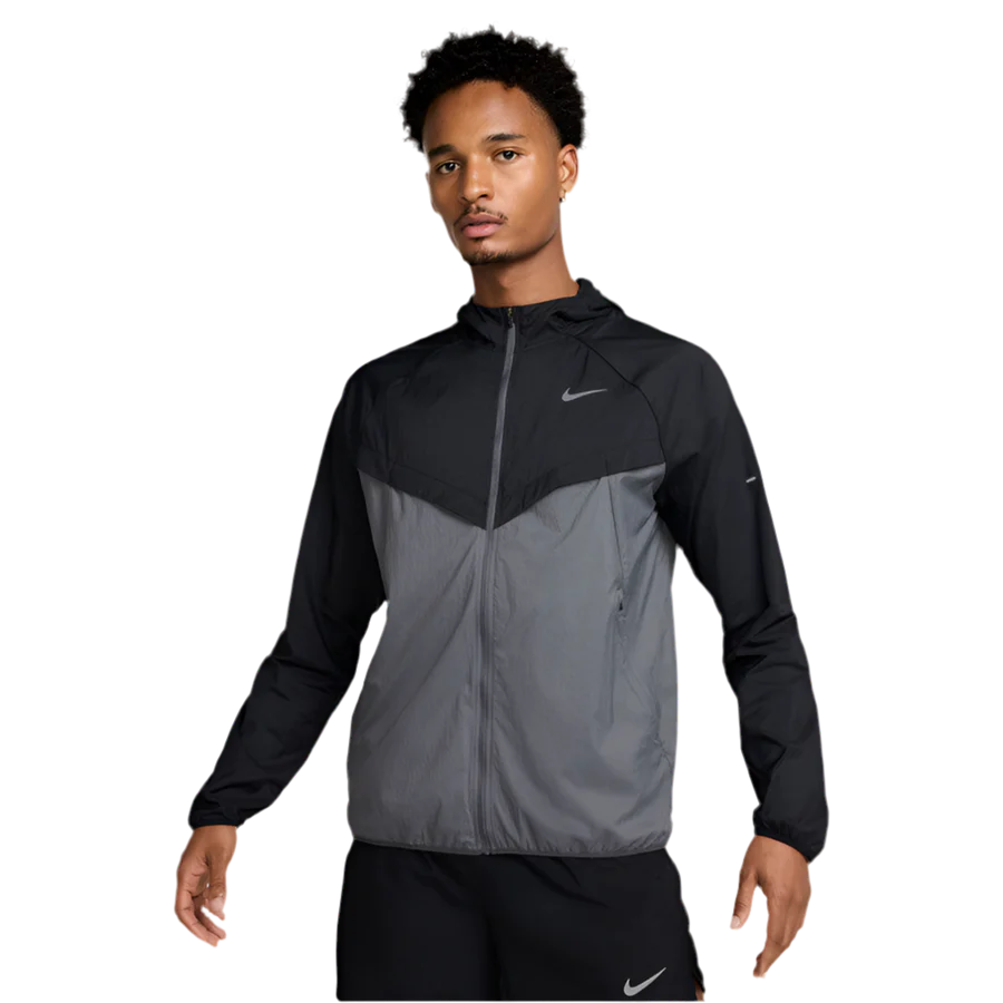 NIKE - BLACK/GREY UV WINDRUNNER