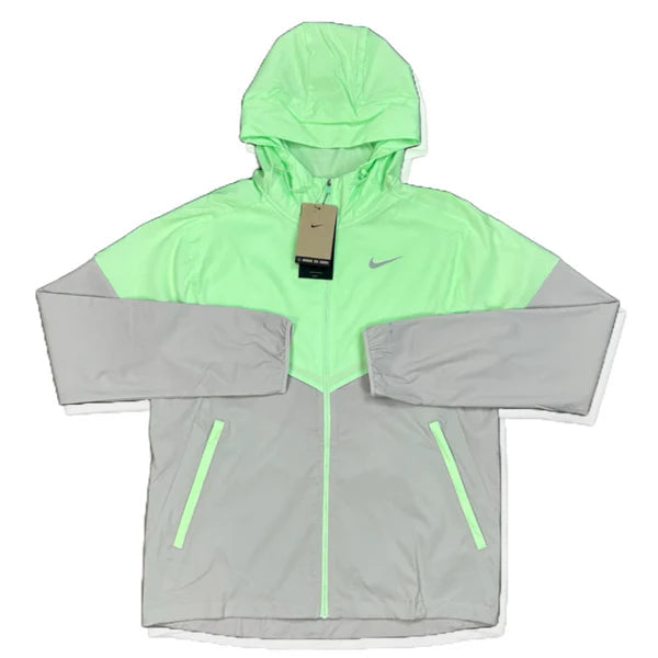 NIKE - VAPOUR GREEN UV JACKET