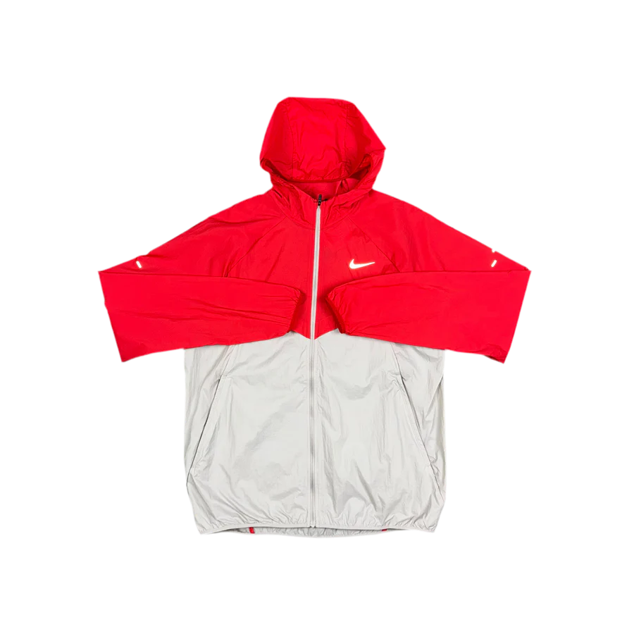NIKE - RED UV WINDRUNNER