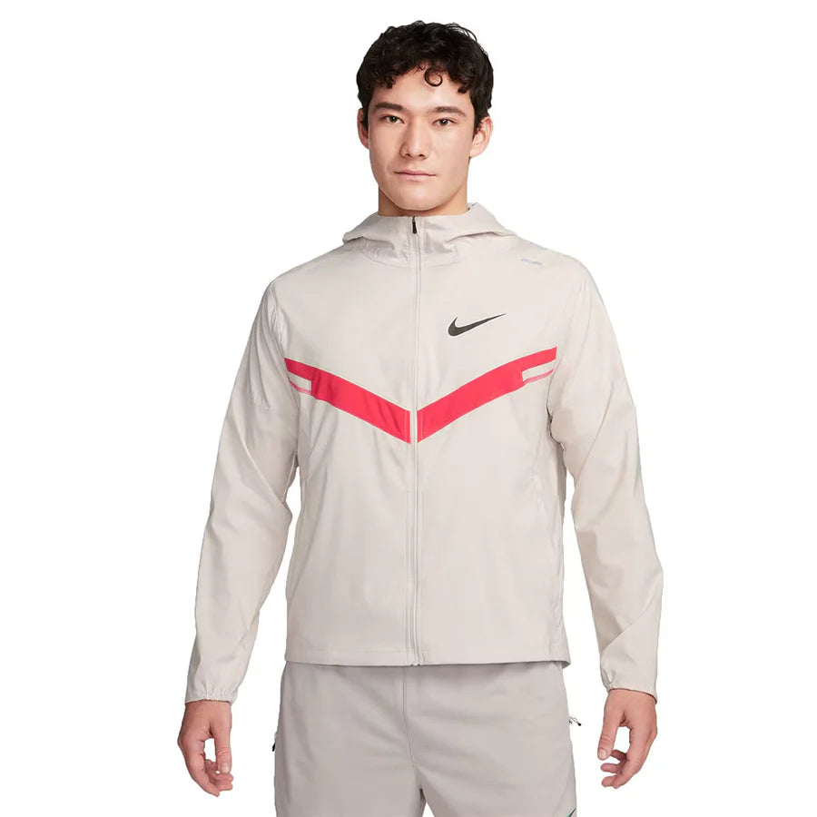 NIKE - BEIGE UV JACKET
