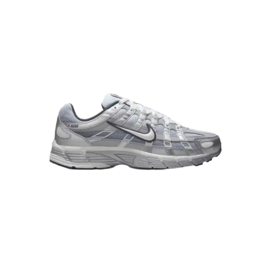 NIKE - METALLIC SILVER WHITE WOLF GREY