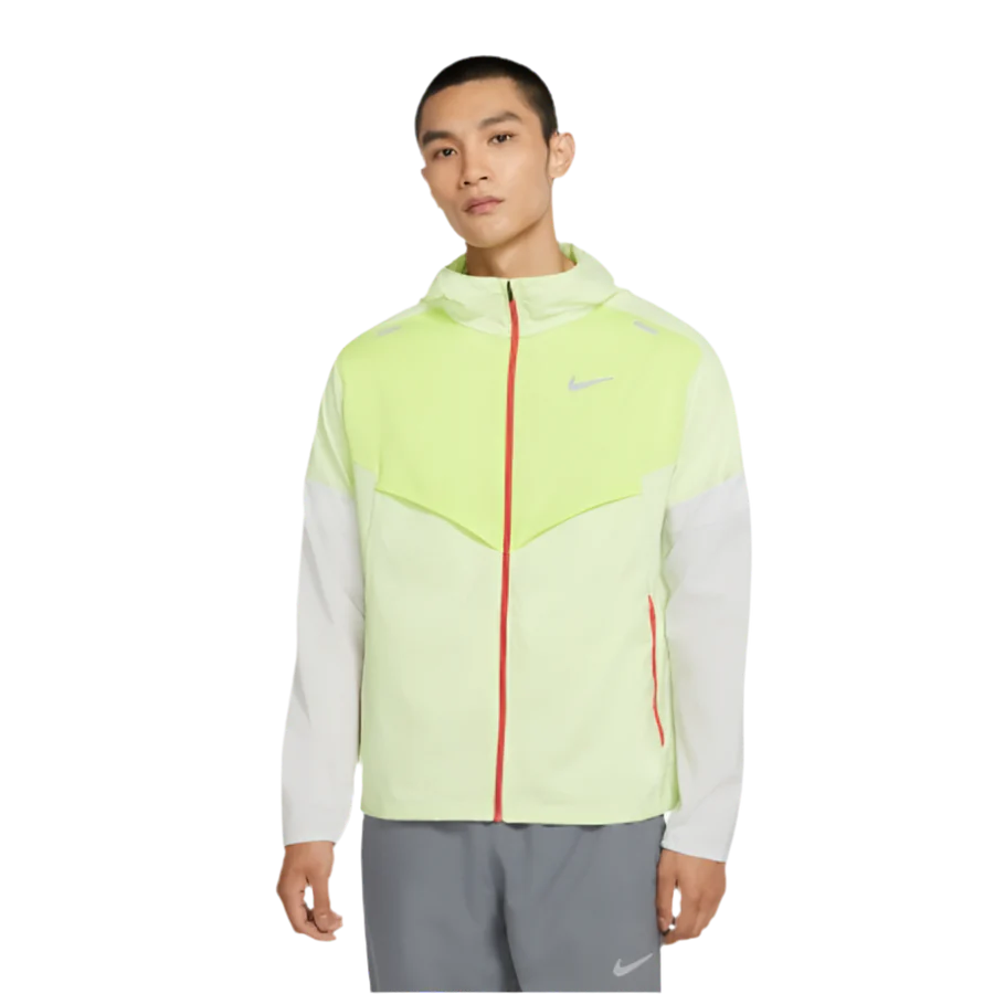 NIKE - GREEN UV WINDRUNNER